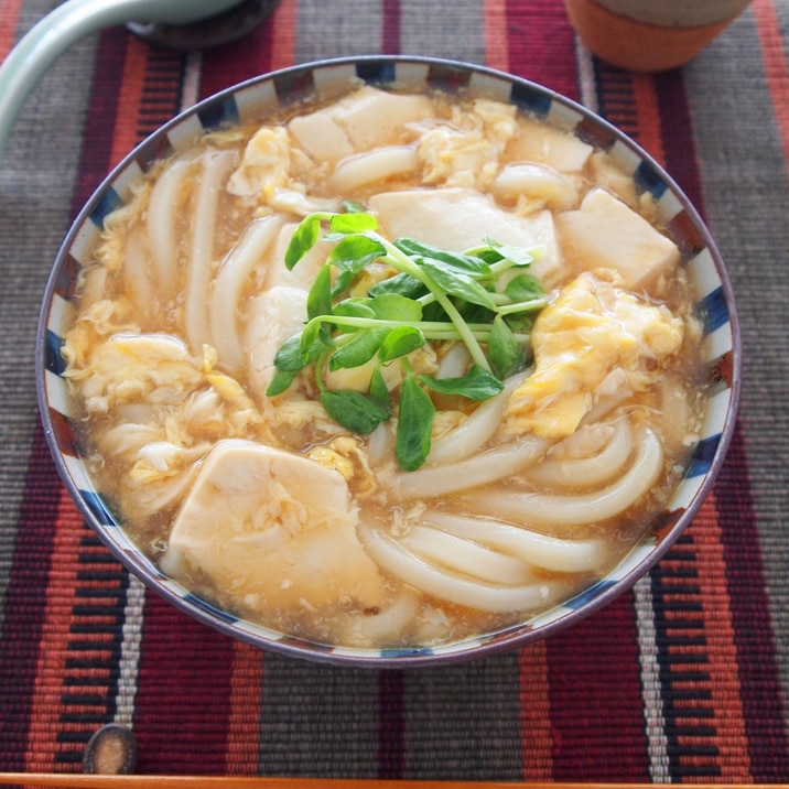 くずし豆腐のかき玉うどん